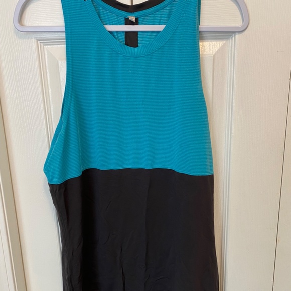 Men’s Size M Lululemon top - Picture 2 of 7